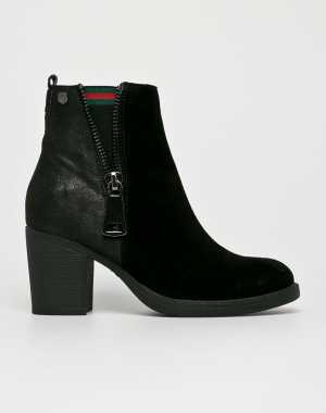 Carmela Női Magasszárú cipő fekete